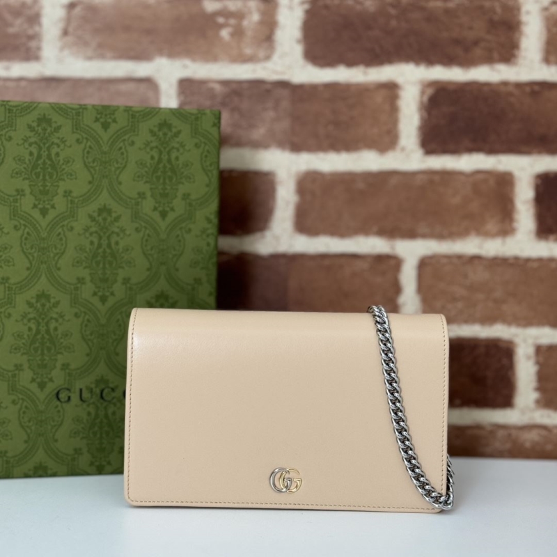 G*u*i wallets & purse
